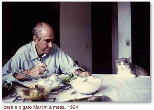 Iberê e o gato Martim à mesa, 1994